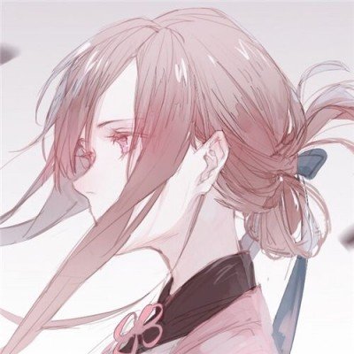 5岁男孩砸平滑梯旁凸起钉子